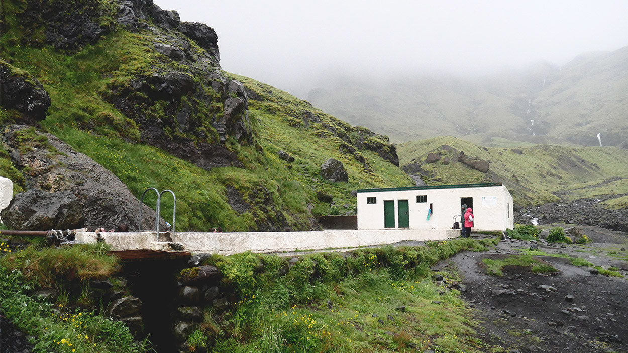 Das natürlch gewährmte Schwimmbad Seljavallalaug